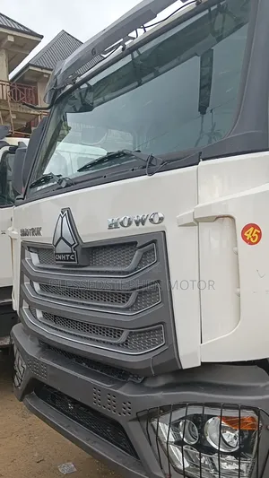 Howo TractTractor Head 2023 White