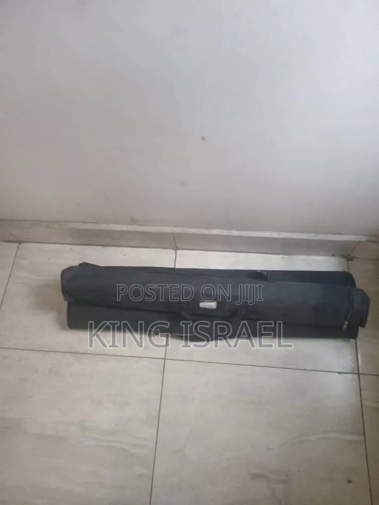 Roll Up Banner Stand