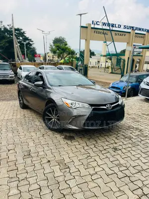 Toyota Camry XSE 4dr Sedan (2.5l 4cyl 6A) 2016 Gray