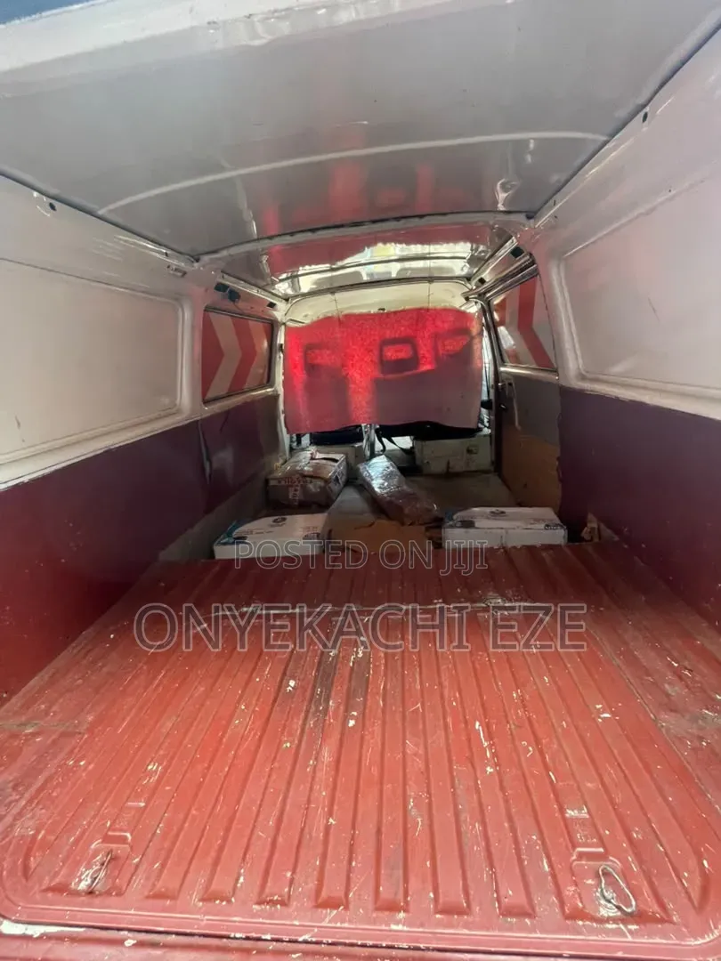 Volkswagen Transporter 2003 Green