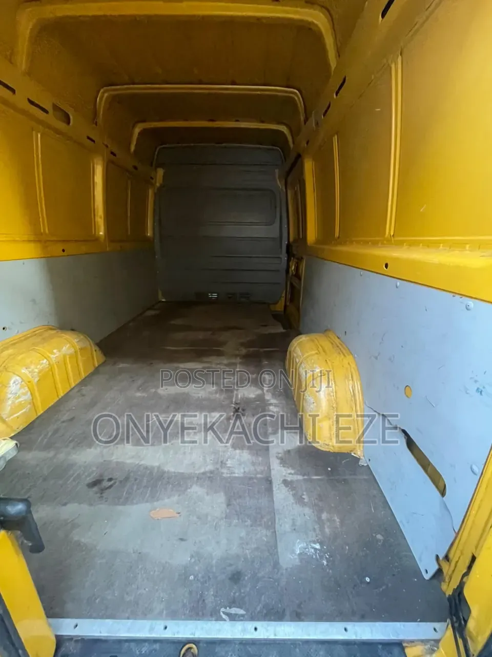Volkswagen LT 2005 Yellow