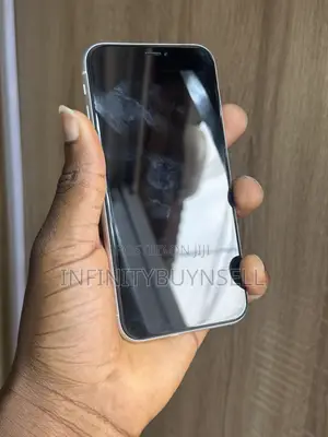 New Apple iPhone XR 64 GB White