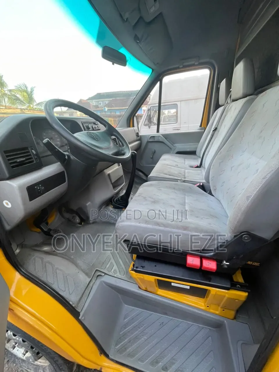 Volkswagen LT 2005 Yellow