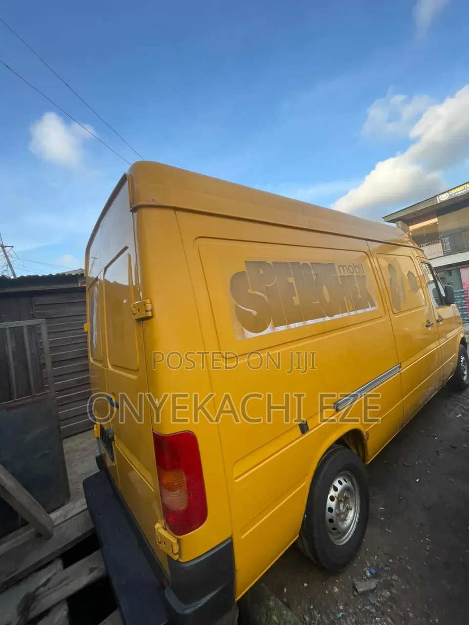 Volkswagen LT 2005 Yellow