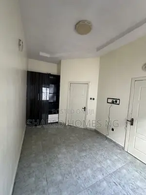 1bdrm Apartment in Jedmoon, Lekki Phase 2 for rent