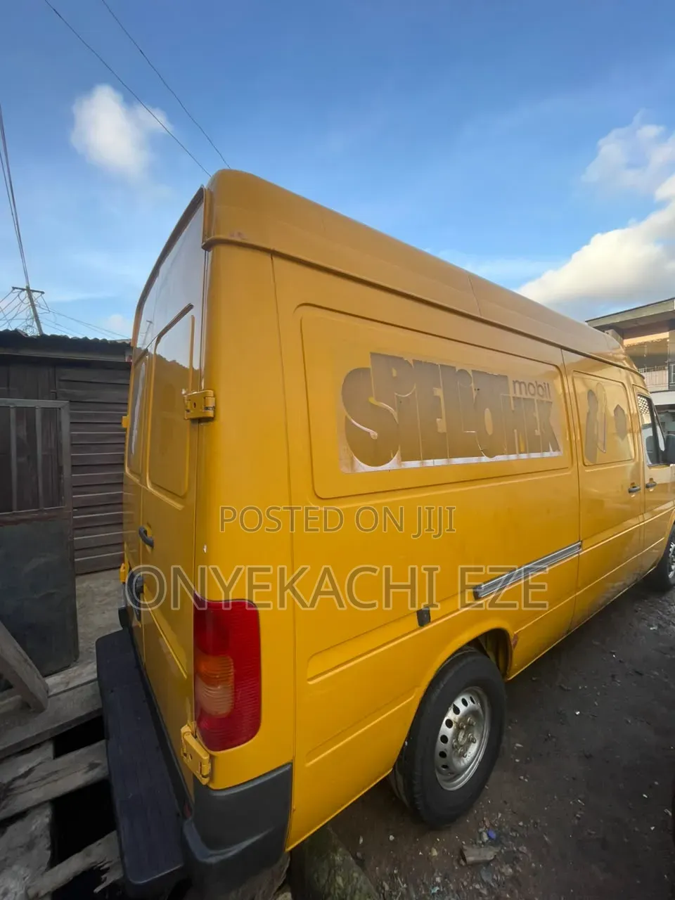 Volkswagen LT 2005 Yellow