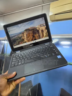 Laptop Dell Latitude 3190 2-in-1 4GB Intel Pentium SSD 128GB