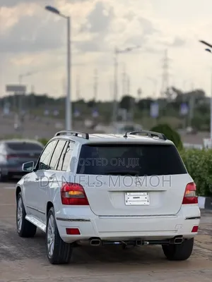 Mercedes-Benz GLE-Class 2025 White