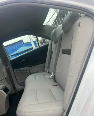 Toyota Camry 2012 White