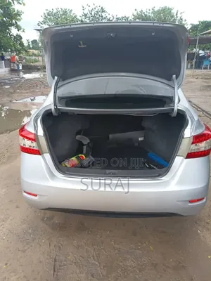 Nissan Sentra 2014 Silver
