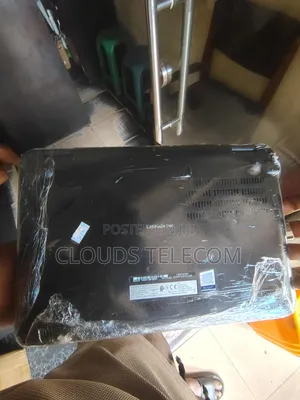 Laptop Dell Latitude 11 3190 4GB Intel Pentium SSD 60GB