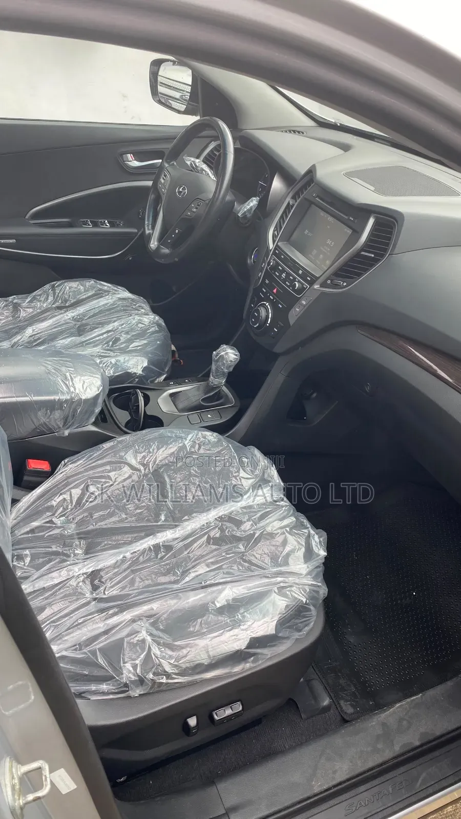 Hyundai Santa Fe 2018 Silver