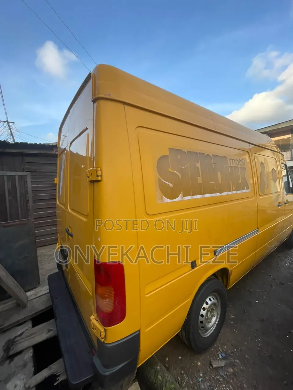 Volkswagen LT 2005 Yellow