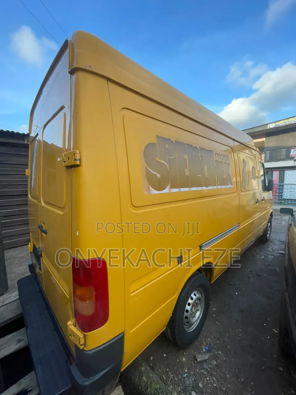 Volkswagen LT 2005 Yellow