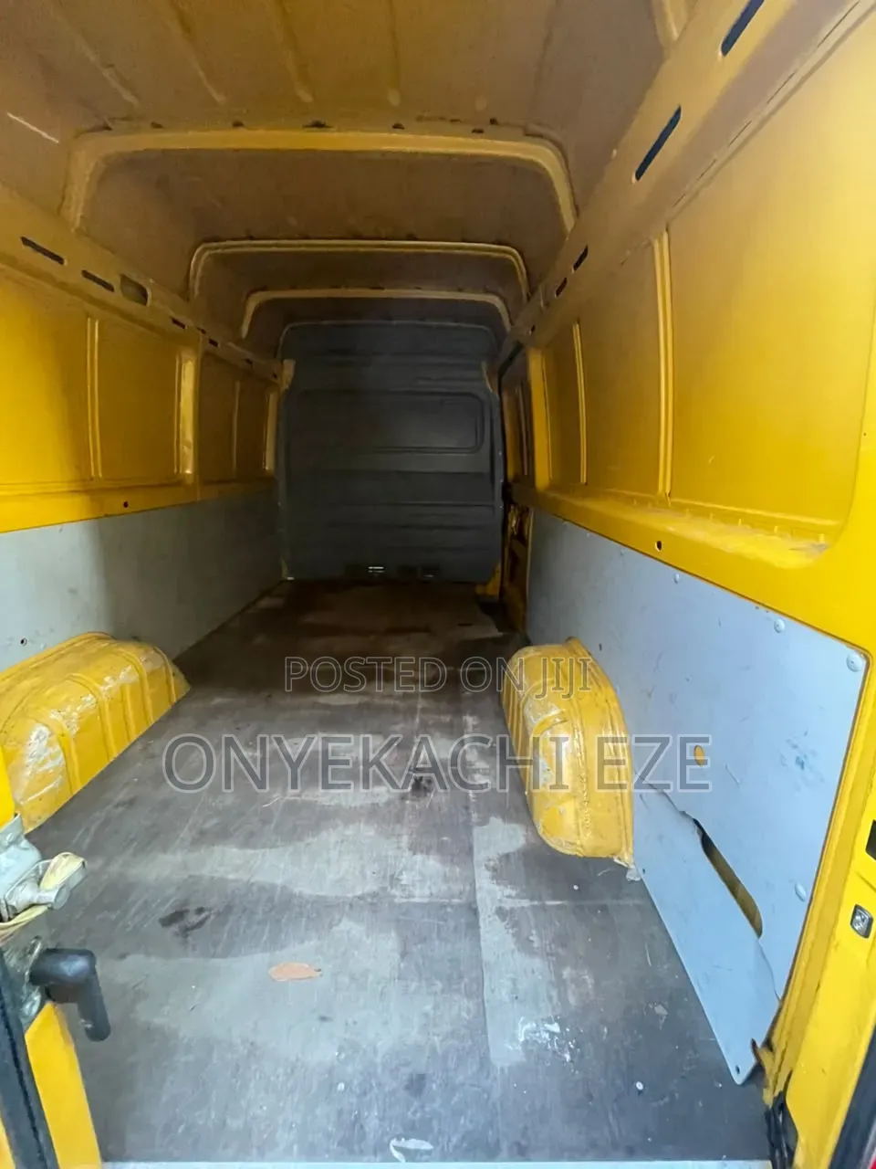 Volkswagen LT 2005 Yellow