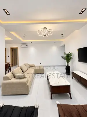 Furnished 3bdrm Apartment in Lekki Phase 1 for sale
