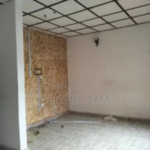 1bdrm Room & Parlour in Uyo for rent