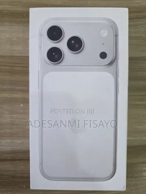 New Apple iPhone 17 Pro 256 GB White