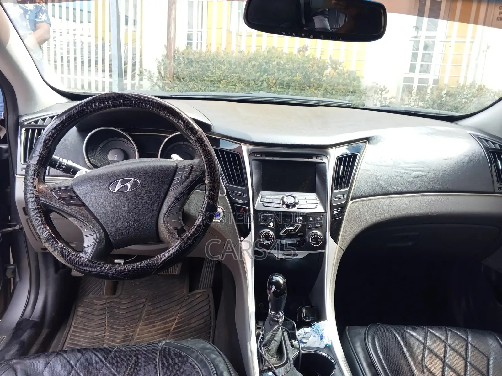 Hyundai Sonata 2011 Gray