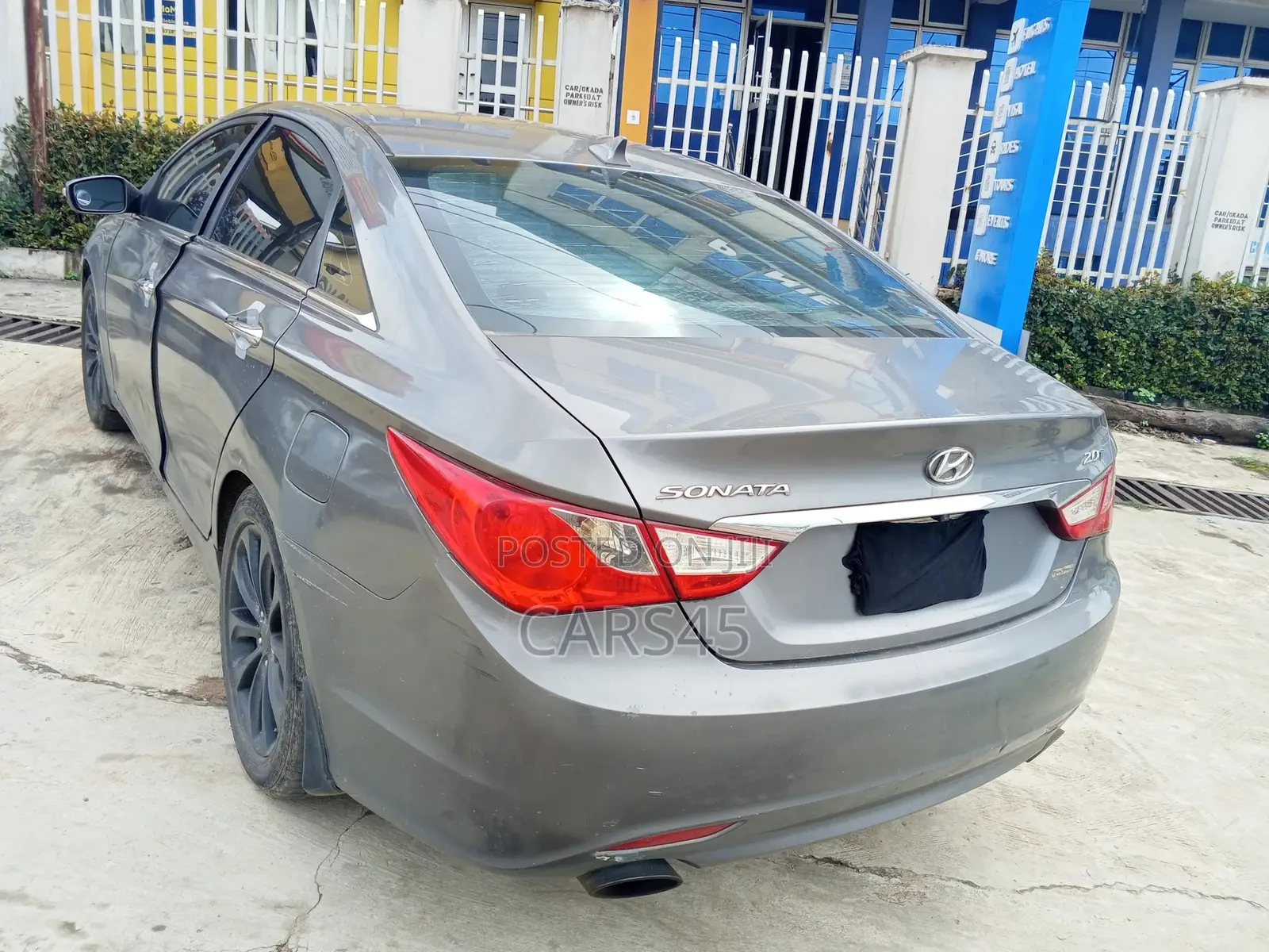 Hyundai Sonata 2011 Gray