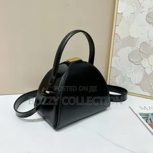 High Quality Stylish Women's Boxed Handbag