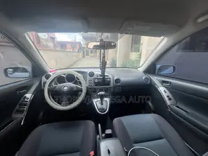 Toyota Matrix 2007 Silver