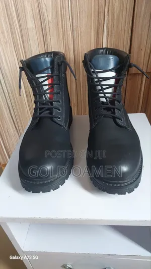 Tommy Hilfiger Boot