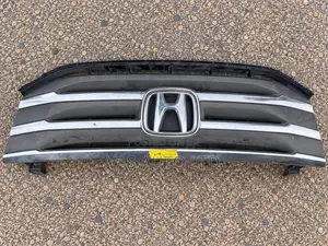 Honda Odyssey 2014–2017 Upper Front Grille – Original USA Imported