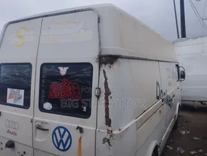 Volkswagen LT 2001 Orange