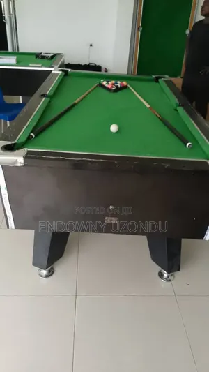 Snooker Table With Accessory