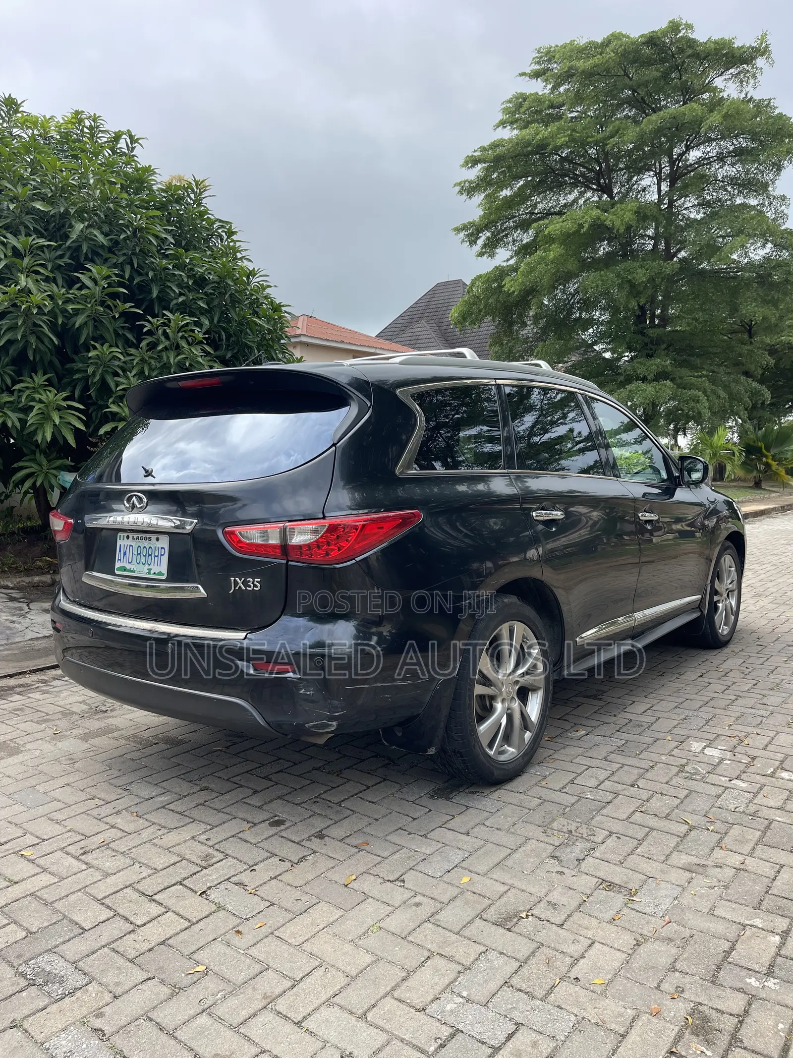 Infiniti JX 35 2013 Black