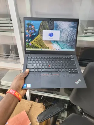 Laptop Lenovo ThinkPad T14 G2 16GB Intel Core i7 SSD 512GB