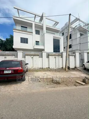 5bdrm Duplex in Asokoro for sale