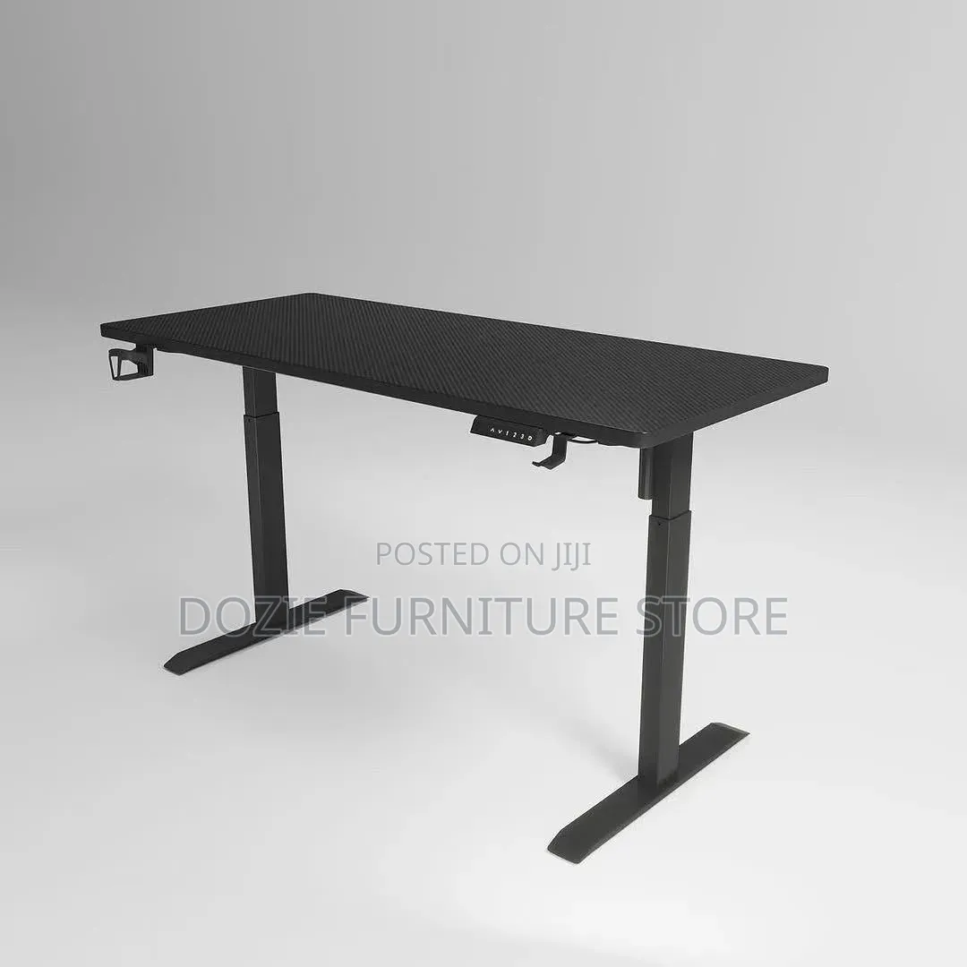 Adjustable Table