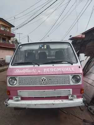 Volkswagen Transporter 2005 Pink