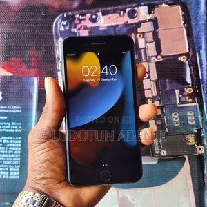 Apple iPhone 7 Plus 128 GB Black