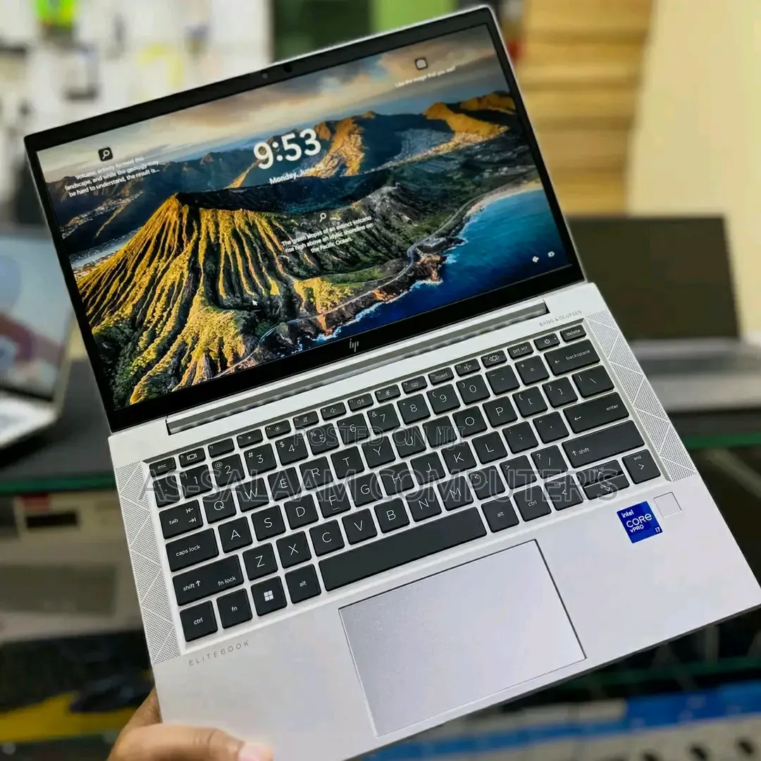 Laptop HP EliteBook 830 G8 16GB Intel Core i5 SSD 512GB