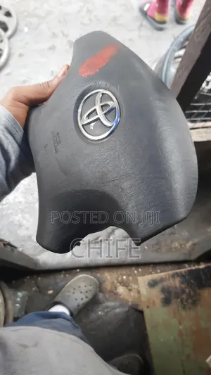 Tokunbo Steering Airbag for Highlander 2003/2004