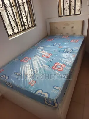 3 Months Barely Used 31⁄2x6 Bedframe 12 Inches Mattress