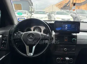 Mercedes-Benz GLK-Class 2010 Gray