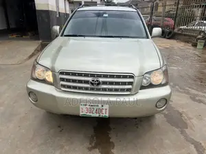 Toyota Highlander 2003 Gold