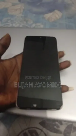 Infinix Hot 20i 64 GB Rose Gold
