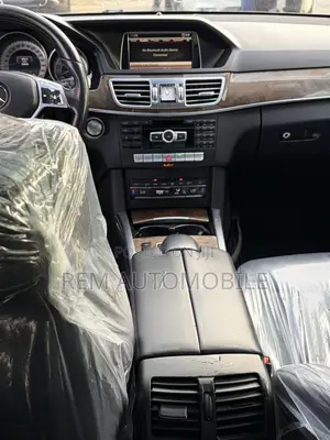 Mercedes-Benz E350 2015 Black