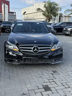 Mercedes-Benz E350 2015 Black