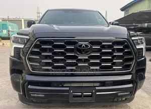 Toyota Sequoia Platinum 4WD 2025 Black
