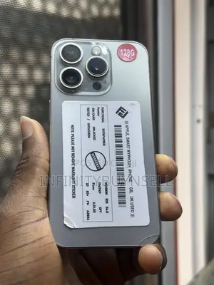 Apple iPhone 15 Pro 128 GB Silver