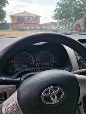 Toyota Corolla 2013 Silver