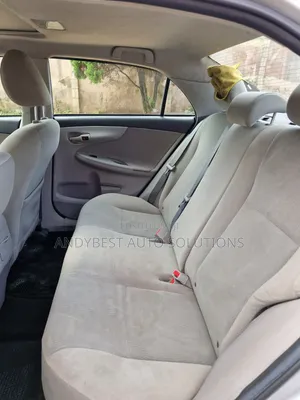 Toyota Corolla 2013 Silver