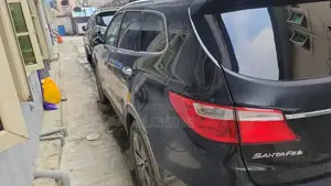 Hyundai Santa Fe 2014 Black