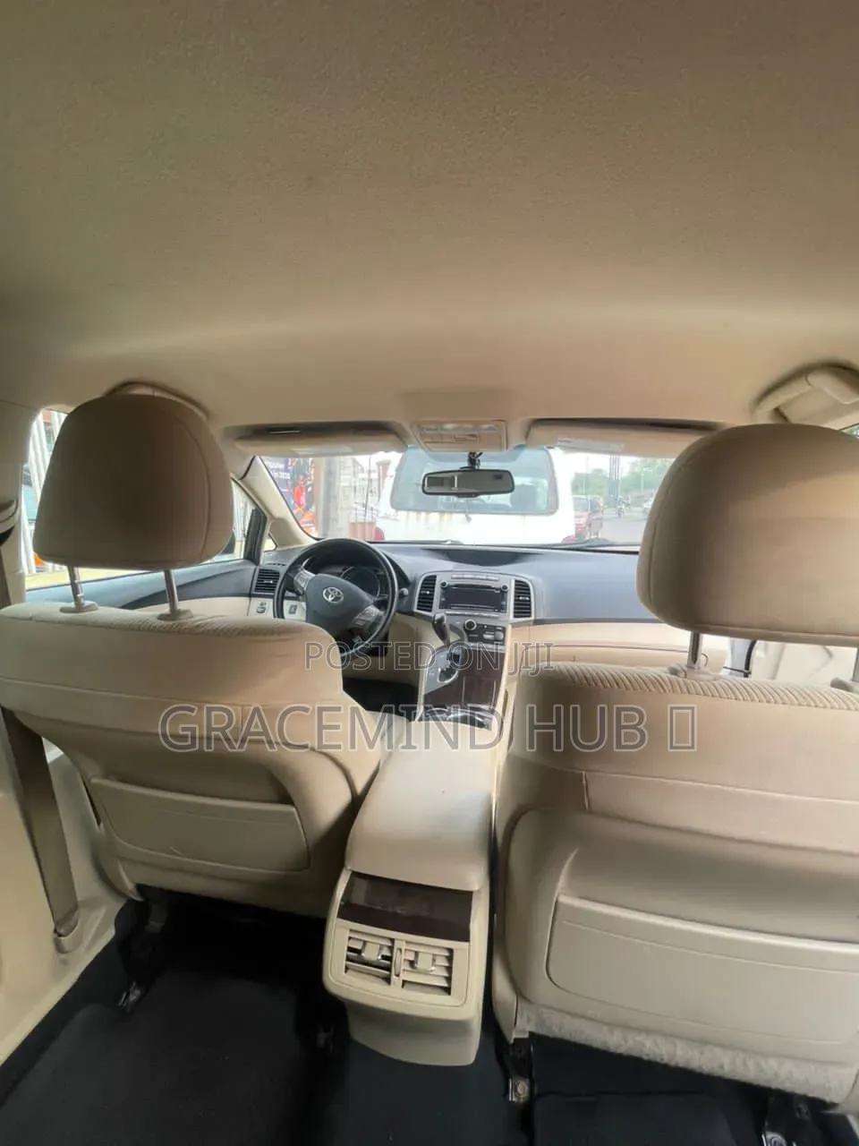 Toyota Venza 2010 White